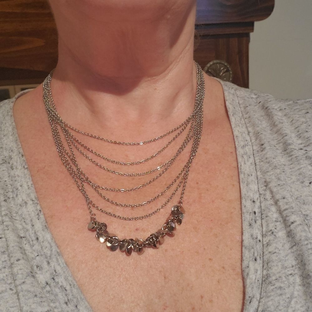 Drop Necklace - Picture 4 of 10